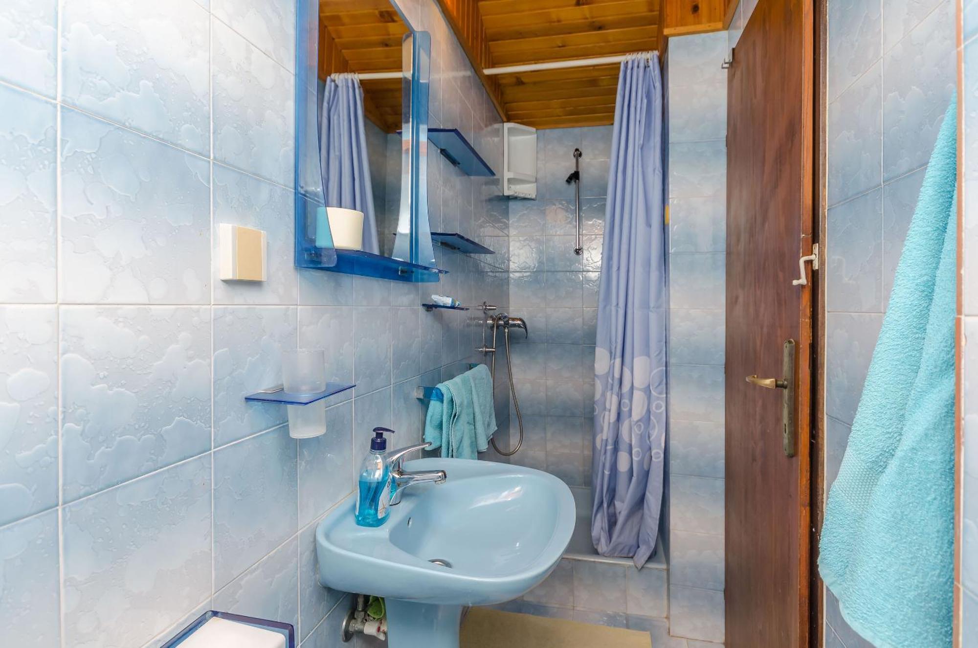 Apartments And Rooms Darinka Врбоска Екстериор снимка