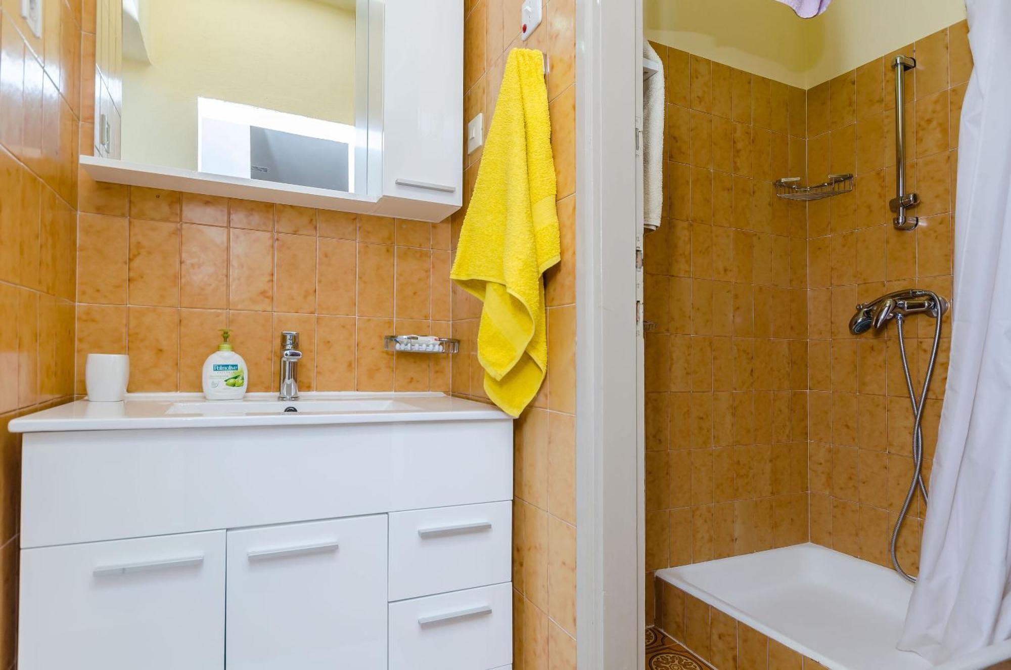 Apartments And Rooms Darinka Врбоска Екстериор снимка