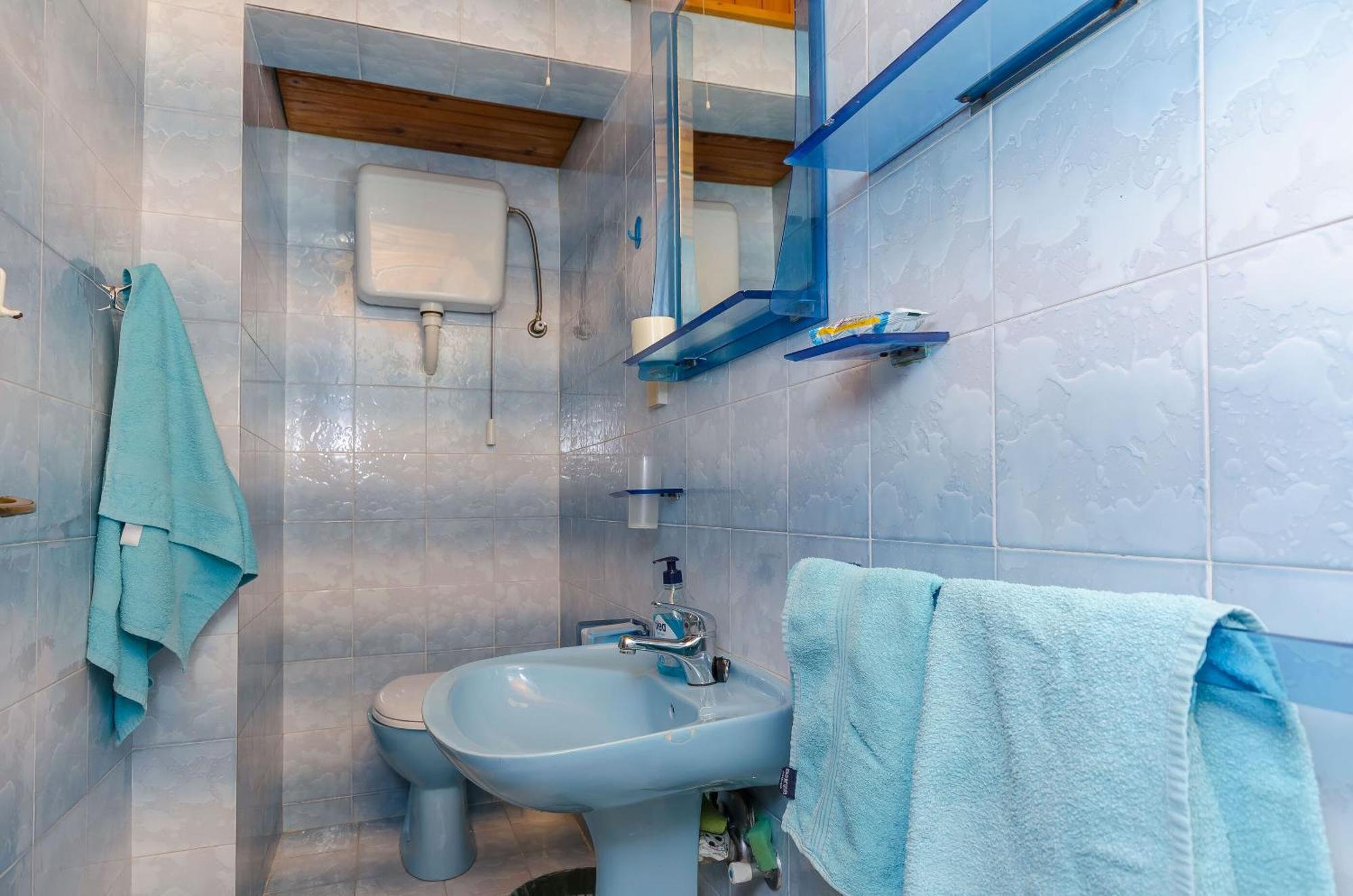 Apartments And Rooms Darinka Врбоска Екстериор снимка